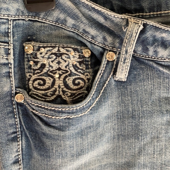 Women’s Jeans Size 7 - Picture 5 of 5